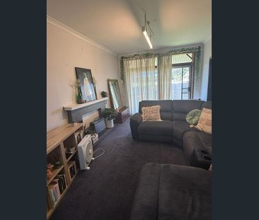 Charming Coastal Living – Prime Bunbury Location - Photo 1