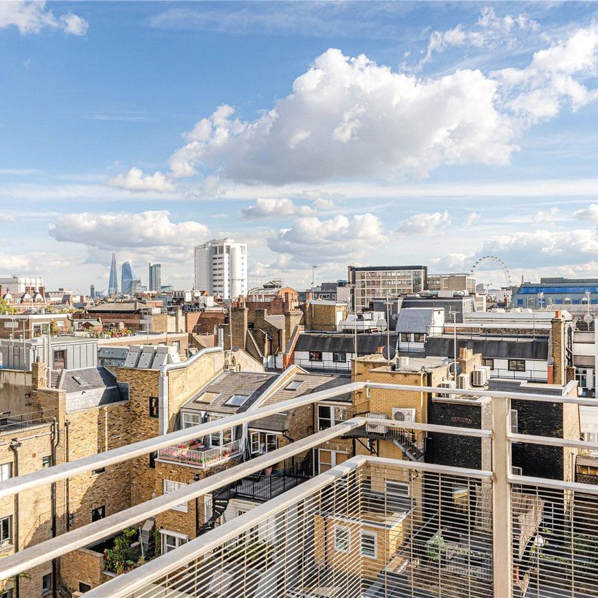 A Luxurious Two Bedroom Duplex Penthouse Apartment in the Heart of Soho. - Photo 1