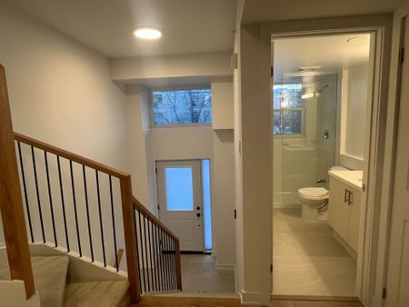 For Lease - 200 Railway Engine House Way Unit# 1, Whitby, Ontario - Photo 5