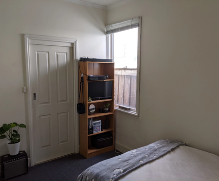 3-bedroom shared house, Wellington Street - Photo 2