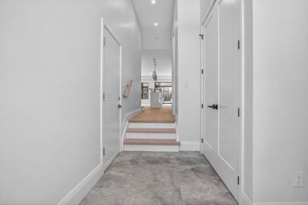 For Lease - 16 Gould Street, Tunneys Pasture and Ottawa West, Ontario - Photo 4