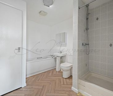 2 bedroom flat to rent - Photo 4