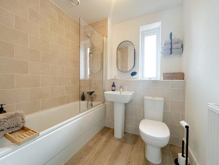 1 bedroom apartment to rent - Photo 4