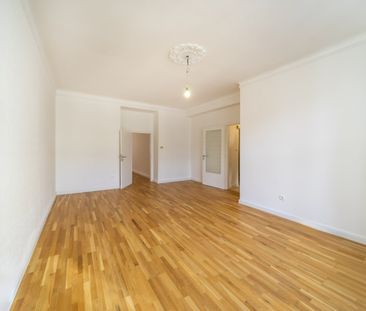 ***ERSTBEZUG-2,5-Zimmer-Wohnung in begehrter Lage in 1010*** - Photo 4