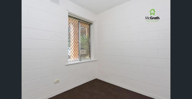 Ground floor, low maintenance unit. - Photo 1