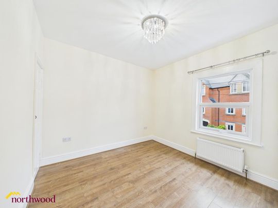 2 bedroom terraced house to rent - Photo 1