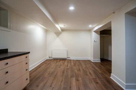 For Lease - 1277 Broadview Avenue Unit# Lower, Toronto, Ontario - Photo 5