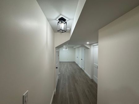 For Lease - 161 Romaneli Crescent Unit# Lower, Bradford West Gwillimbury, Ontario - Photo 2