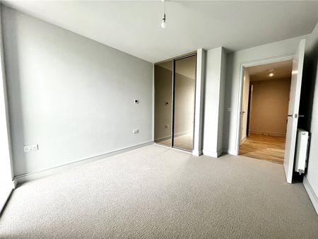 1 Bedroom - Photo 3