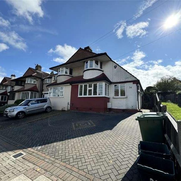 Ridgeway Drive, Bromley, BR1 - Photo 1