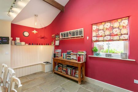 5 bedroom detached house to rent - Photo 5