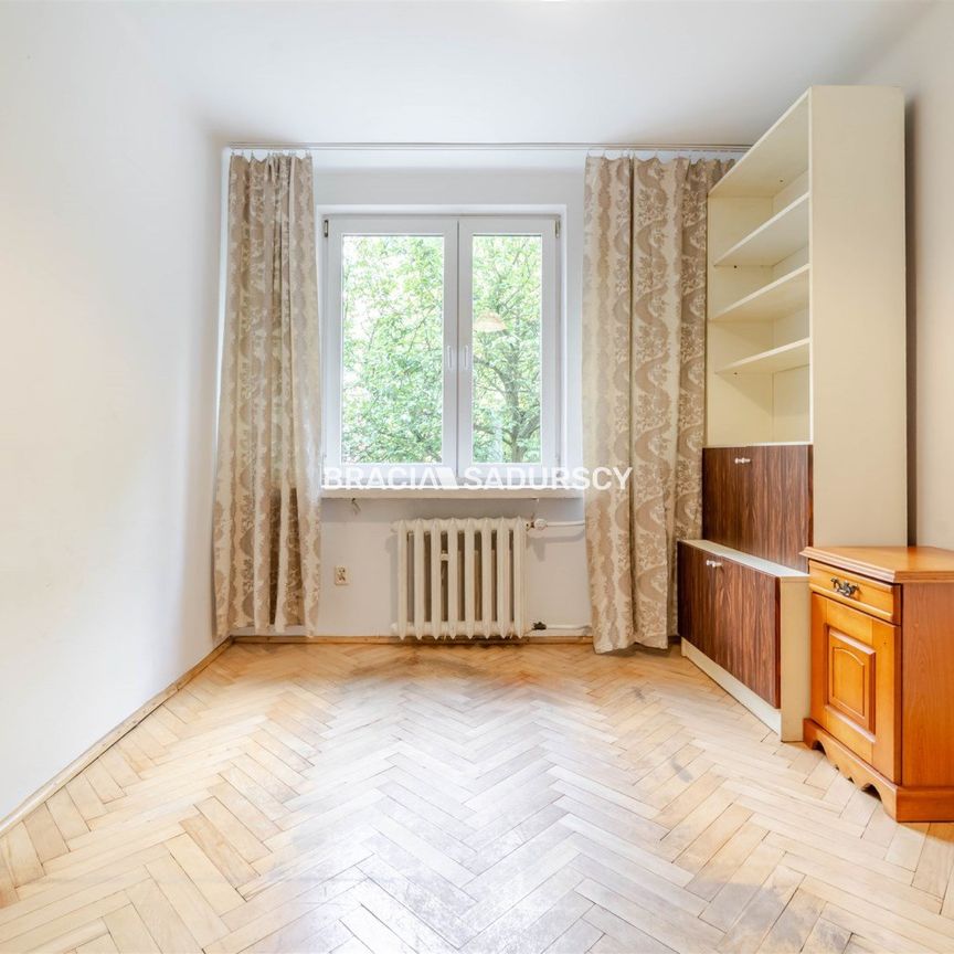 Jasne mieszkanie 2-pokojowe z osobną kuchnią - Zdjęcie 1