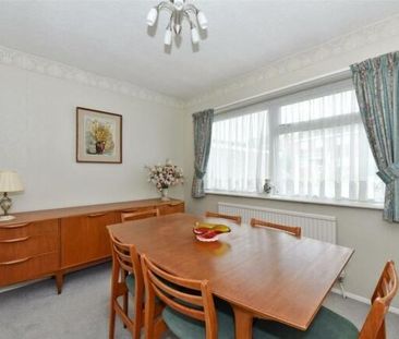 3 bedroom detached house to rent - Photo 3