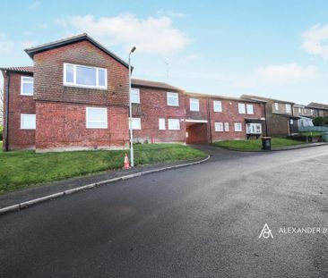 2 bedroom flat to rent - Photo 4