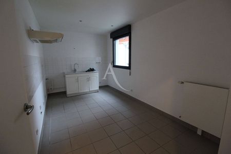 Appartement 4 pièces - 21000 Dijon Loyer : 865 € / mois CC - Photo 5