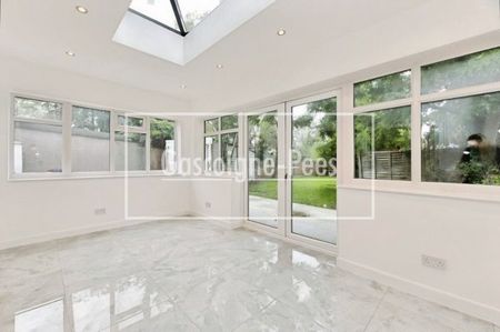 Bramham Gardens - Worcester Park - Photo 5