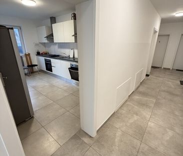 Zwei APARTMENTS - Studenten oder Single mit je 1. Zimmer - Nr.3 und... - Photo 2