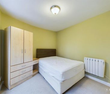 1 bedroom flat to rent - Photo 6