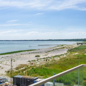 LEJEBOLIGER MED FLOT LYSINDFALD OG LÆKRE KVALITETSMATERIALER - Foto 2