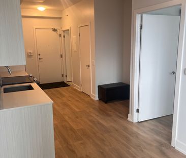 For Lease - 128 Fairview Mall Drive Unit# 510, Toronto, Ontario - Photo 2