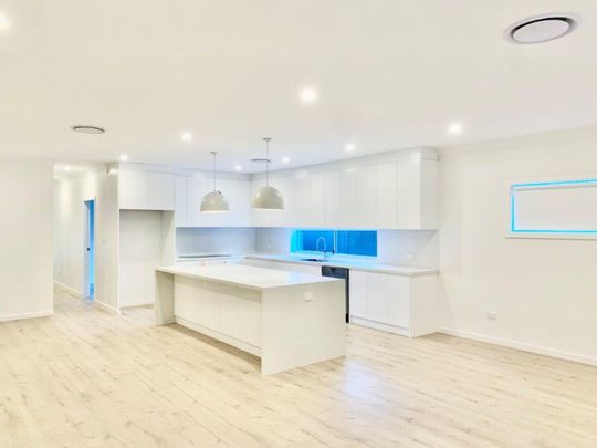 Luxurious Duplex with Studio - Photo 1