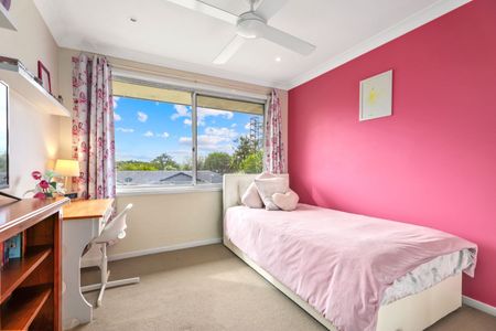 COMFORT & QUIET IN KINGSWOOD! - Photo 4