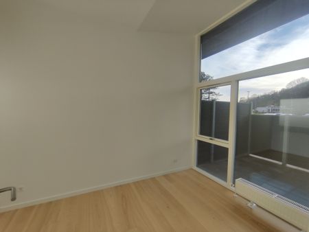 Flot lejlighed med stor terrasse - Photo 2