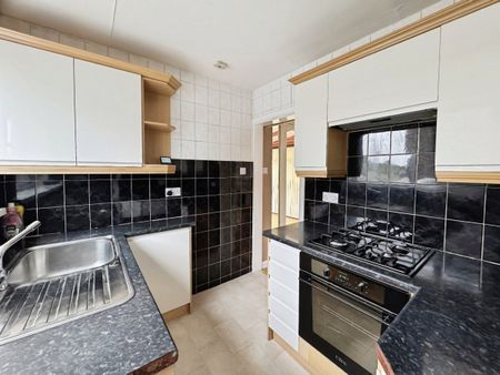 Westcliffe Rise, Cleckheaton, BD19 - Photo 5