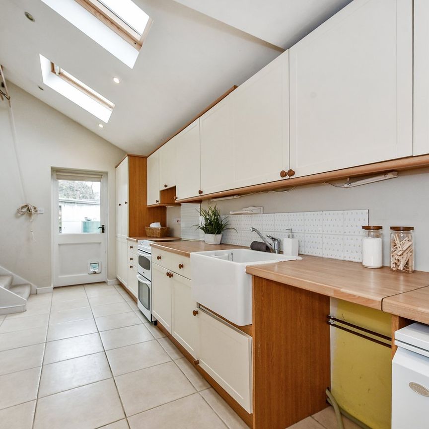 3 bedroom detached house to rent - Photo 1