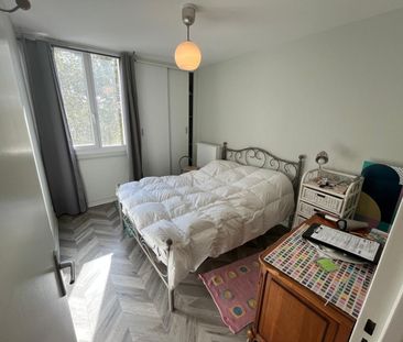 Location Appartement 2 pièces 54m² MONS EN BAROEUL 59370 - Photo 2