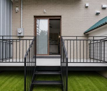 3 ½ rénové au rez-de-chaussée d'un triplex - Photo 4