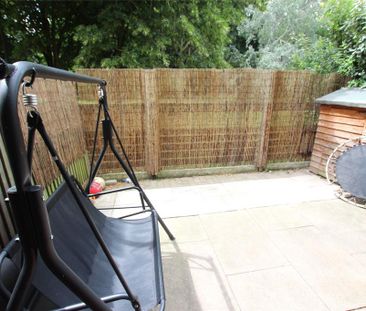 5 bedroom end of terrace house to rent - Photo 1