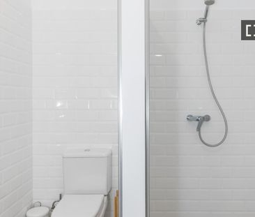 barcelona, Catalonia 08820 - Photo 3