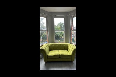 Room in a Shared Flat, Caldecot Road, SE5 - Photo 3