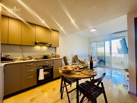 DISPONIBLE EN ALQUILER HASTA JUNIO 2026 - Photo 3