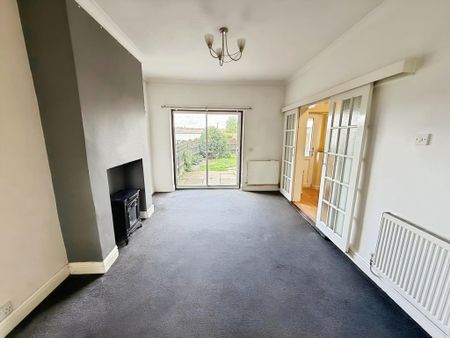 3 bedroom terraced house to rent - Photo 2