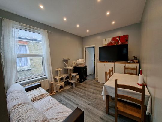 Saint Ann's Road - Photo 1