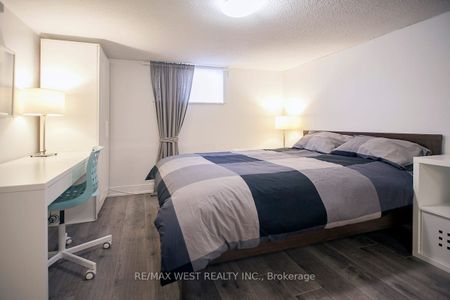 For Lease - 1120 Glencairn Avenue Unit# Basement, Toronto, Ontario - Photo 4