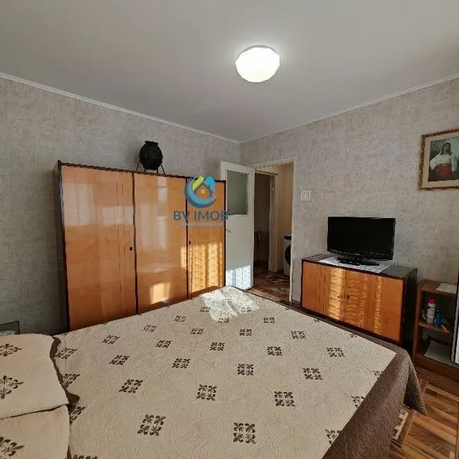 Inchiriem Apartament 2 Camere, Mobilat, Semidecomandat, Astra - Fotografie 1