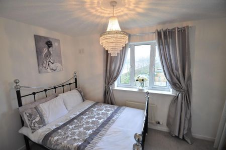 2 bedroom semi-detached house to rent - Photo 3