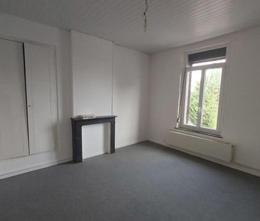 LOCATION GLAGEON DISPONIBLE DE SUITE APPARTEMENT A L'ETAGE 92 m2 ha... - Photo 1