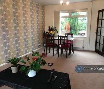 2 bedroom end of terrace house to rent - Photo 2