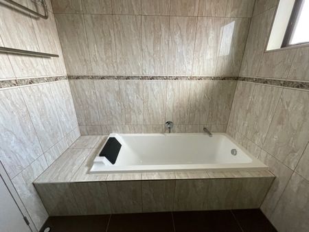 8a Tawa Crescent, Manurewa, Auckland - Photo 3