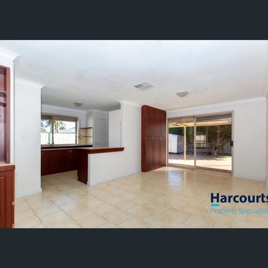 Spacious Family Home in Seville Grove - 4 Bedrooms, 2 Bathrooms - Photo 1