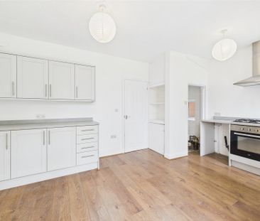 28 Norton Avenue, S12 - Photo 1