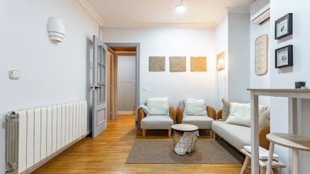 Room in a shared 5-bedroom apartment for rent in Collblanc, all bills included - Foto 4