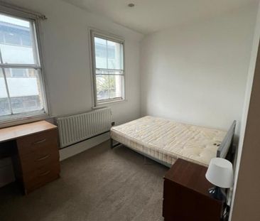 Room in a Shared House, London, E2 - Photo 1