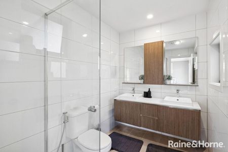 QUIET STREET, GREAT LOCATION - Photo 4