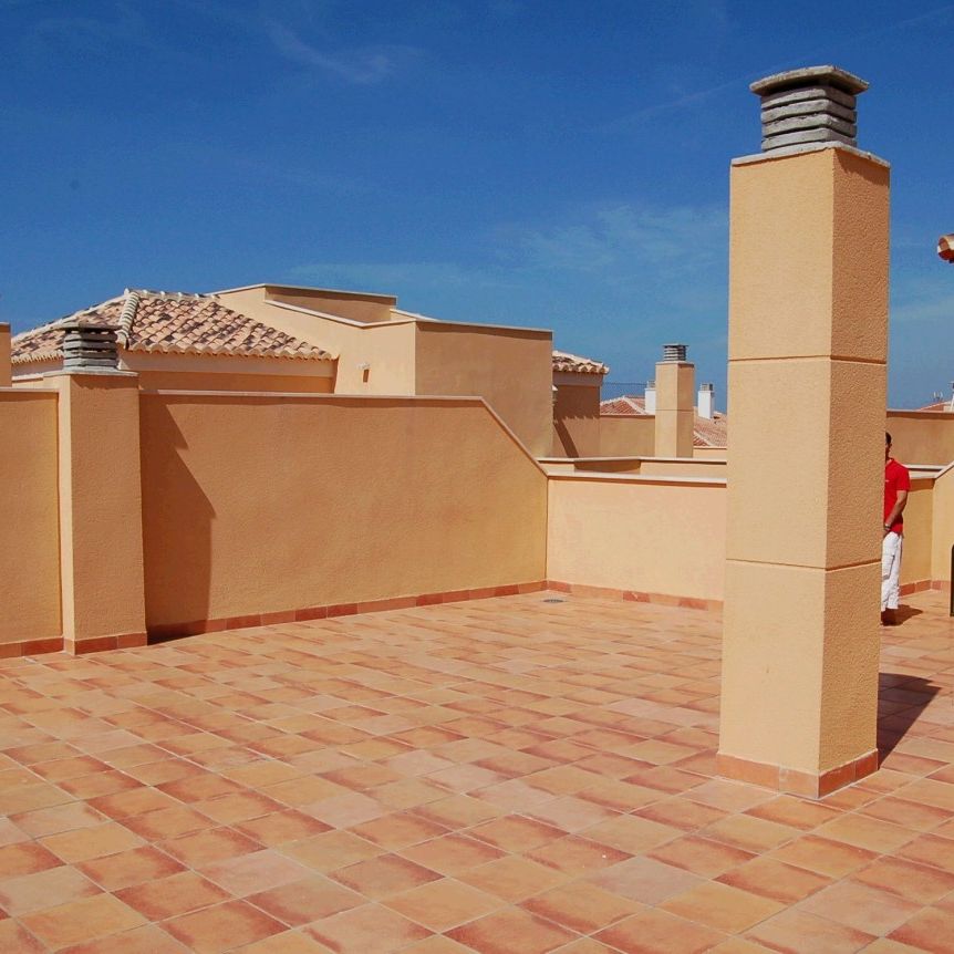 Apartment For Long Term Rental In Torrox Costa - Photo 1