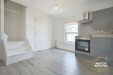 1 bedroom flat to rent - Photo 4